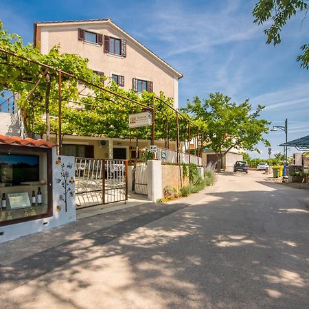 B&B Segulja マリンスカ エクステリア 写真