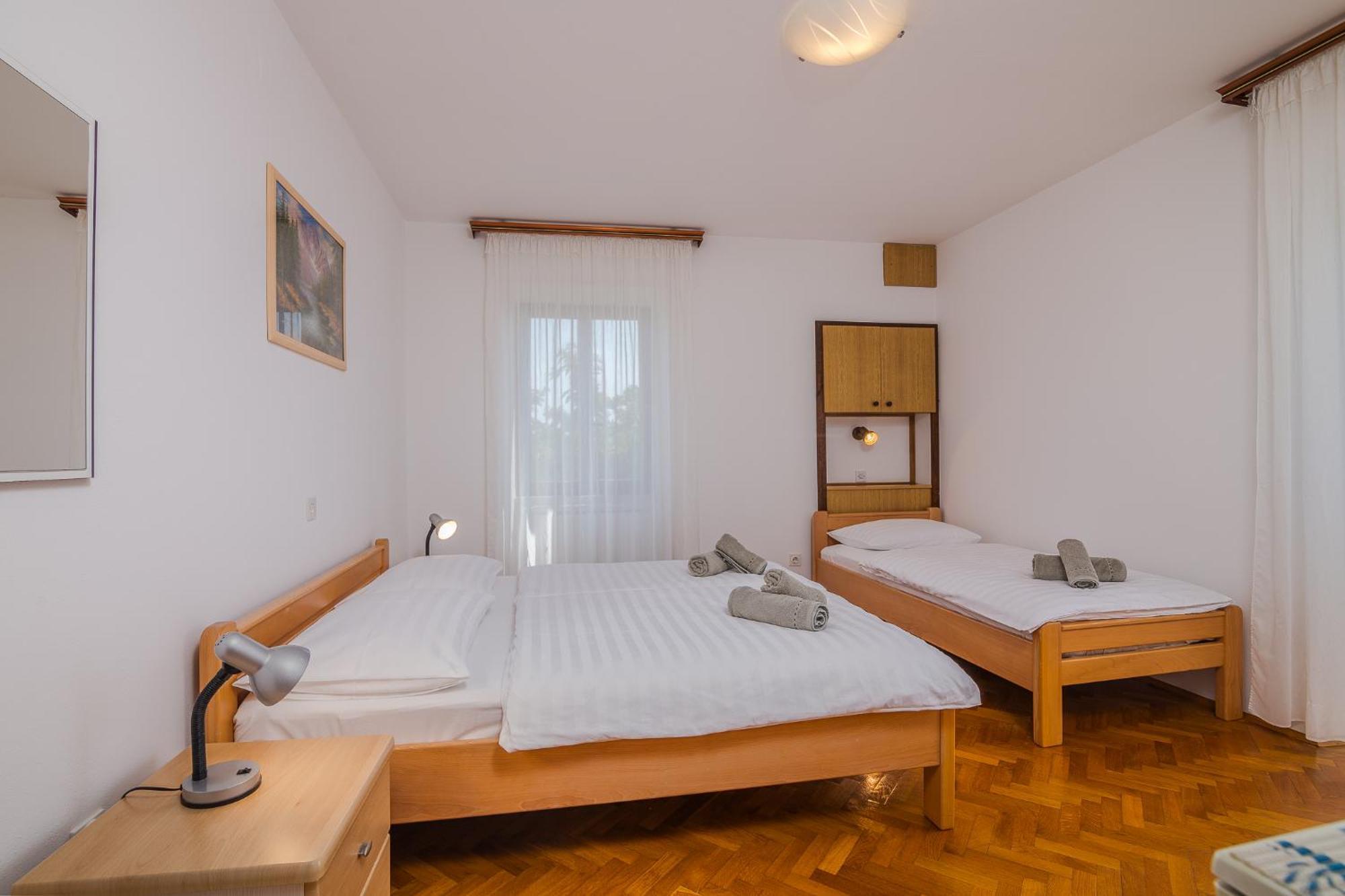 B&B Segulja マリンスカ エクステリア 写真